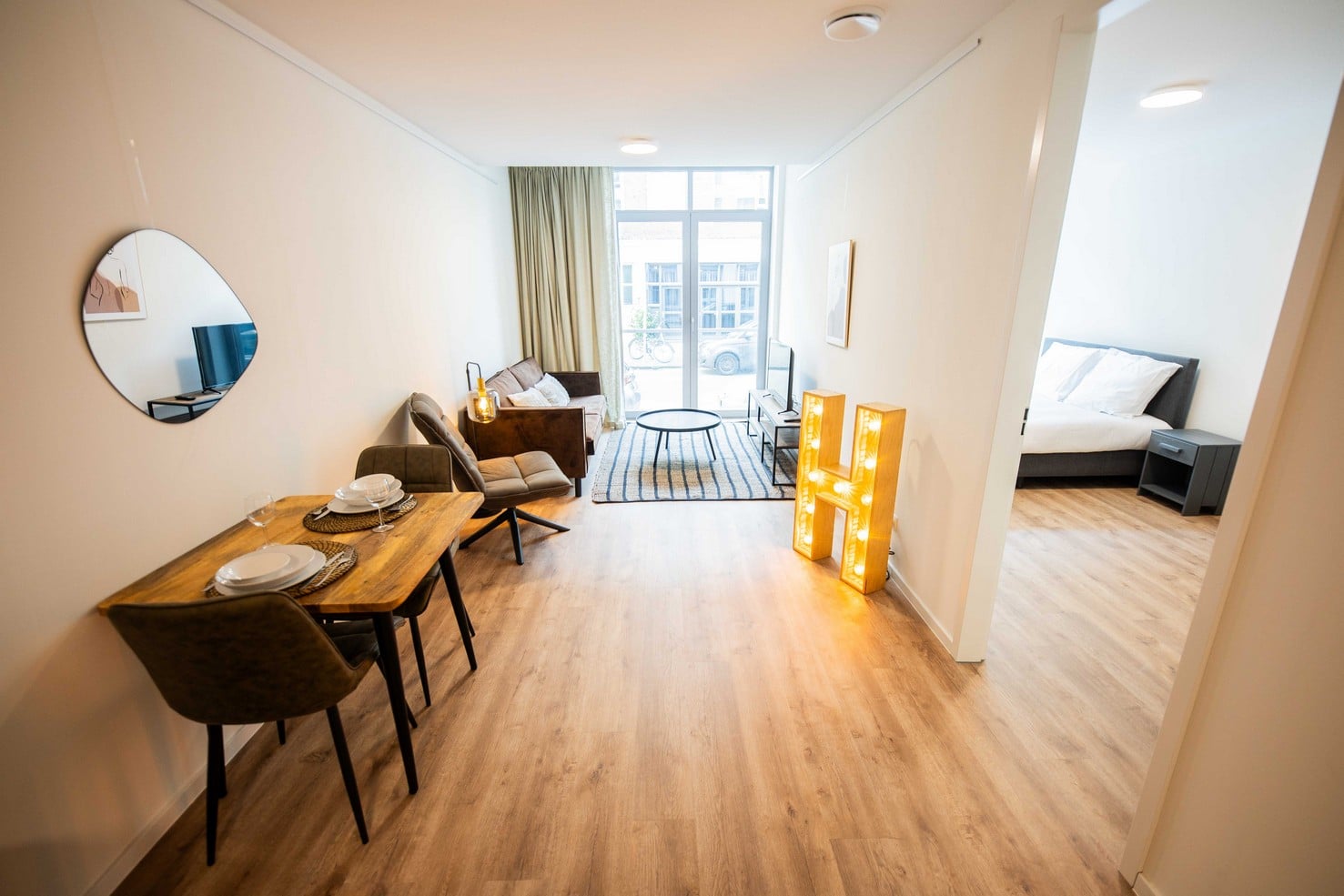 Elegant Escape 1BDR Apartment PRH, view 3