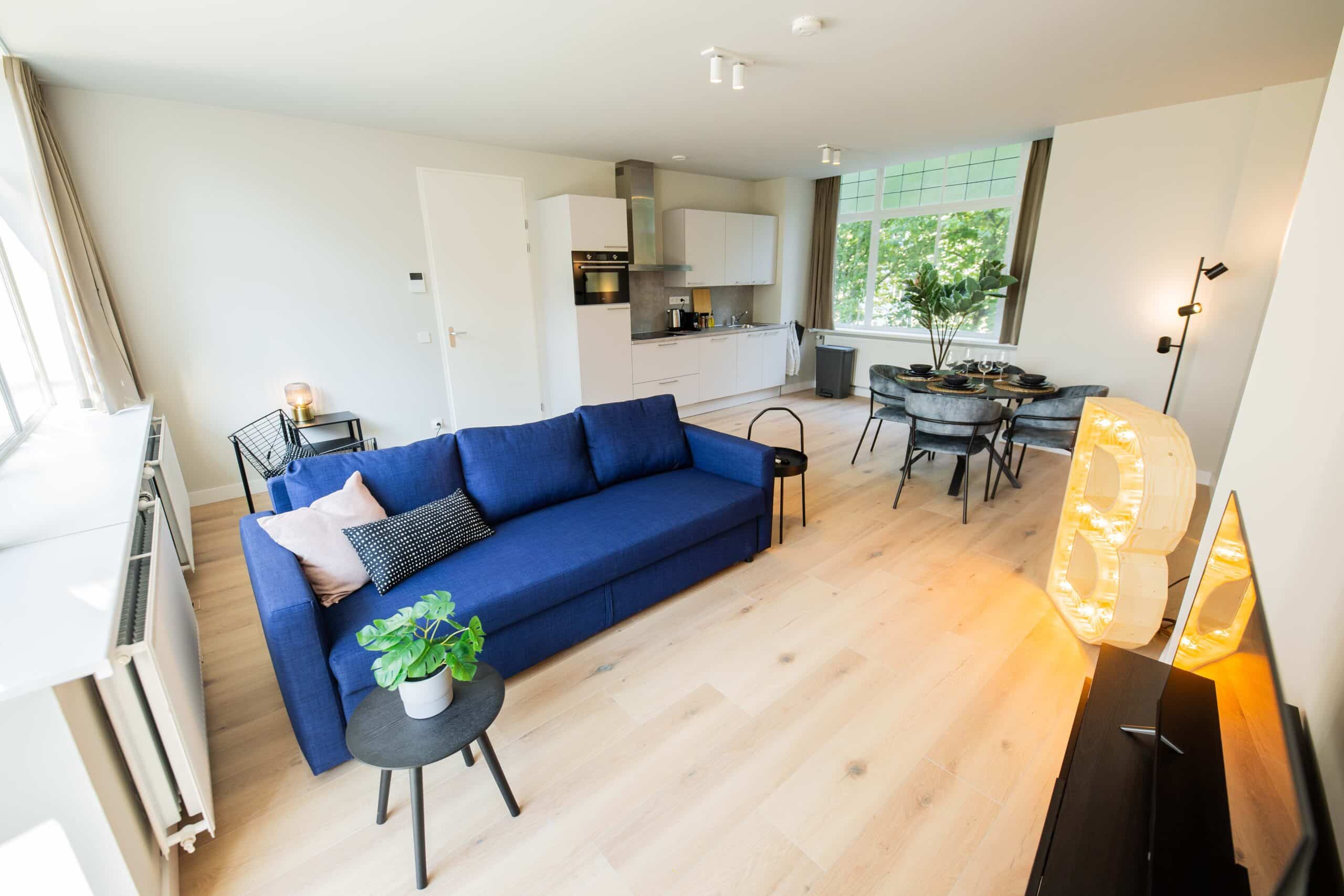 Elegant Oasis 2BDR Apartment WS, view 2