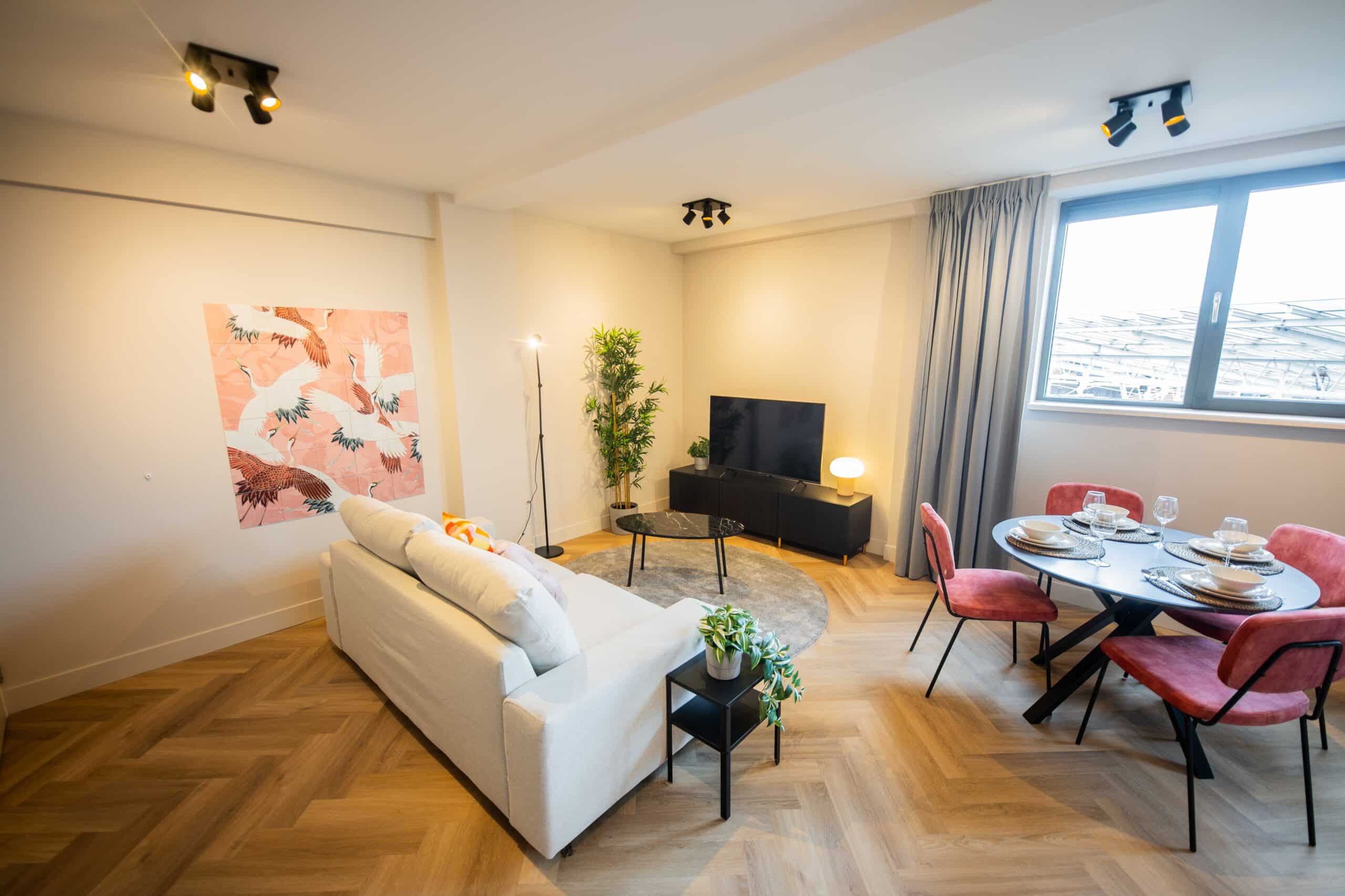 Premium 1BDR Apartment KS, view 3