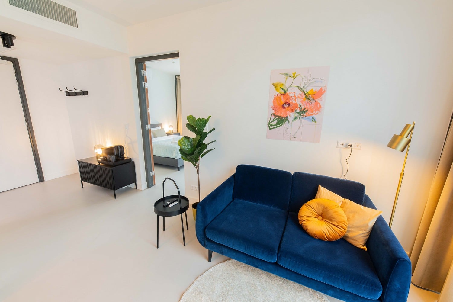Stylish Serenity 1BDR Apartment BHD, view 4