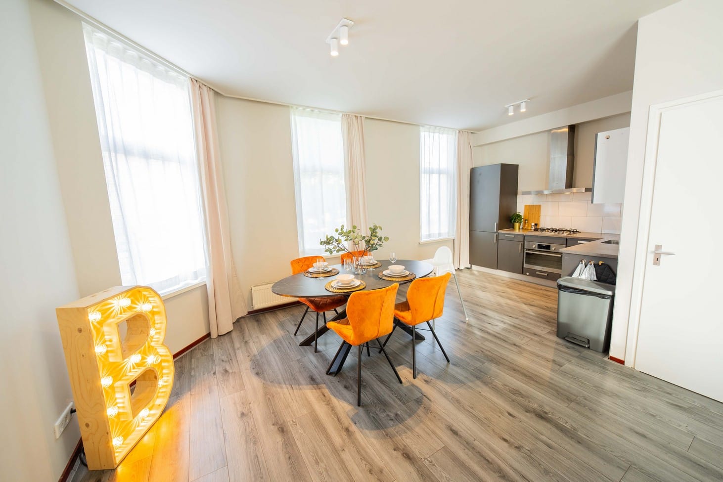 Zwart Jan Imperial Suites, view 3