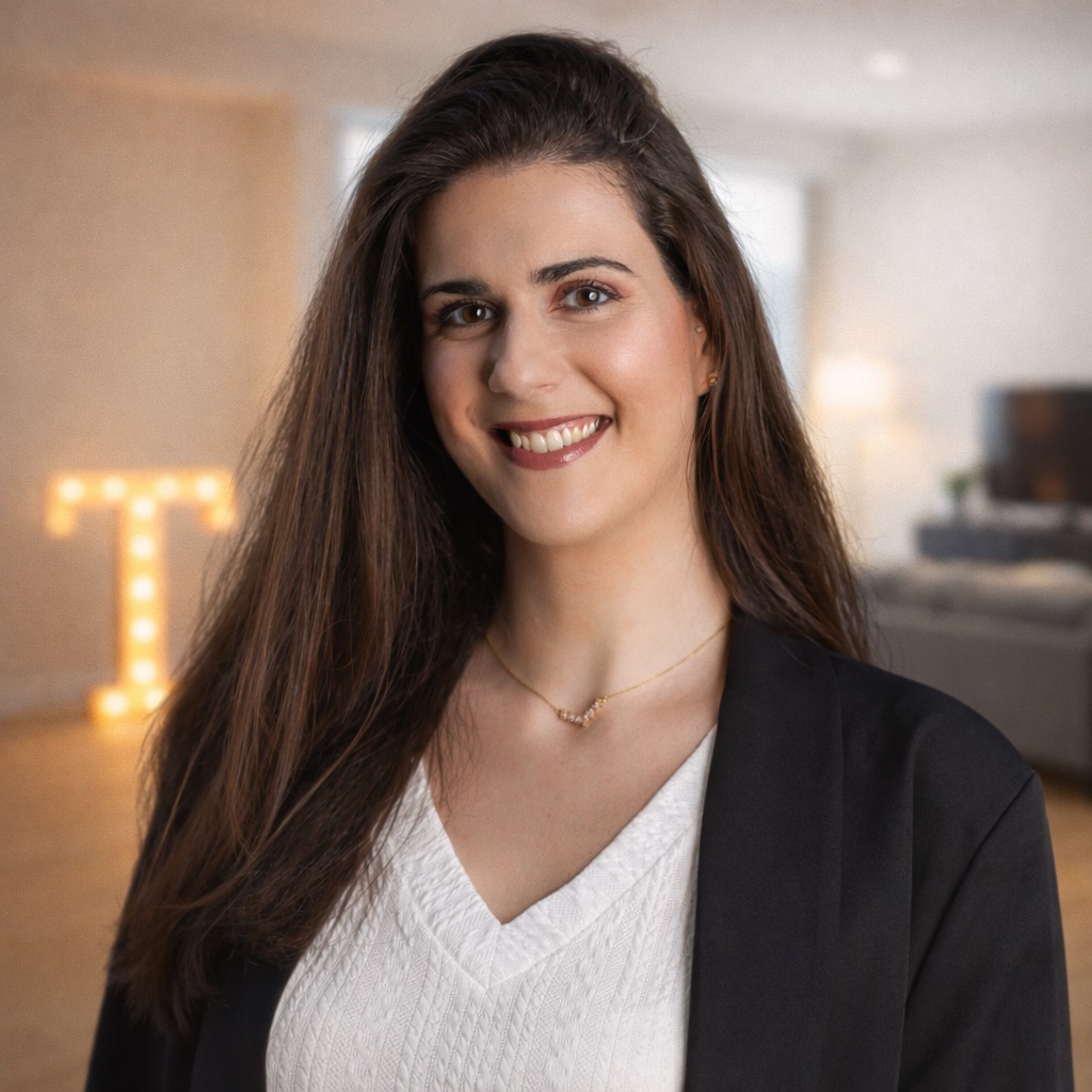 Themis Spyropoulou, Bookings Manager at Alphabet Apartments
